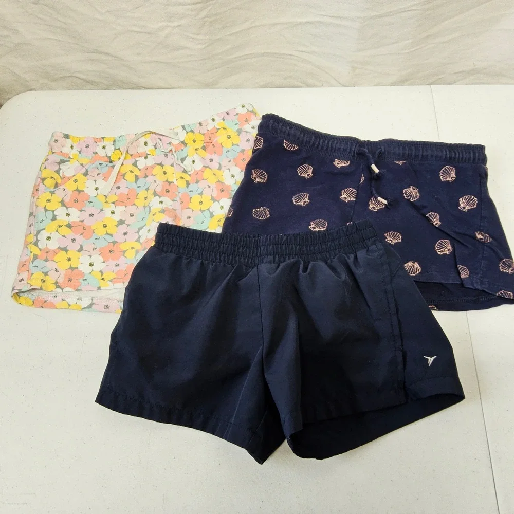 Old Navy Carters HM Shorts Girls Size 8 Bundle Blue Floral Shells 3pk